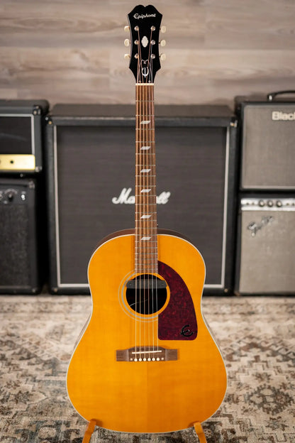 Epiphone Masterbilt Texan FT79 Acoustic Guitar with Fishman Pick-up  - Natural with Hardshell  Case - Used