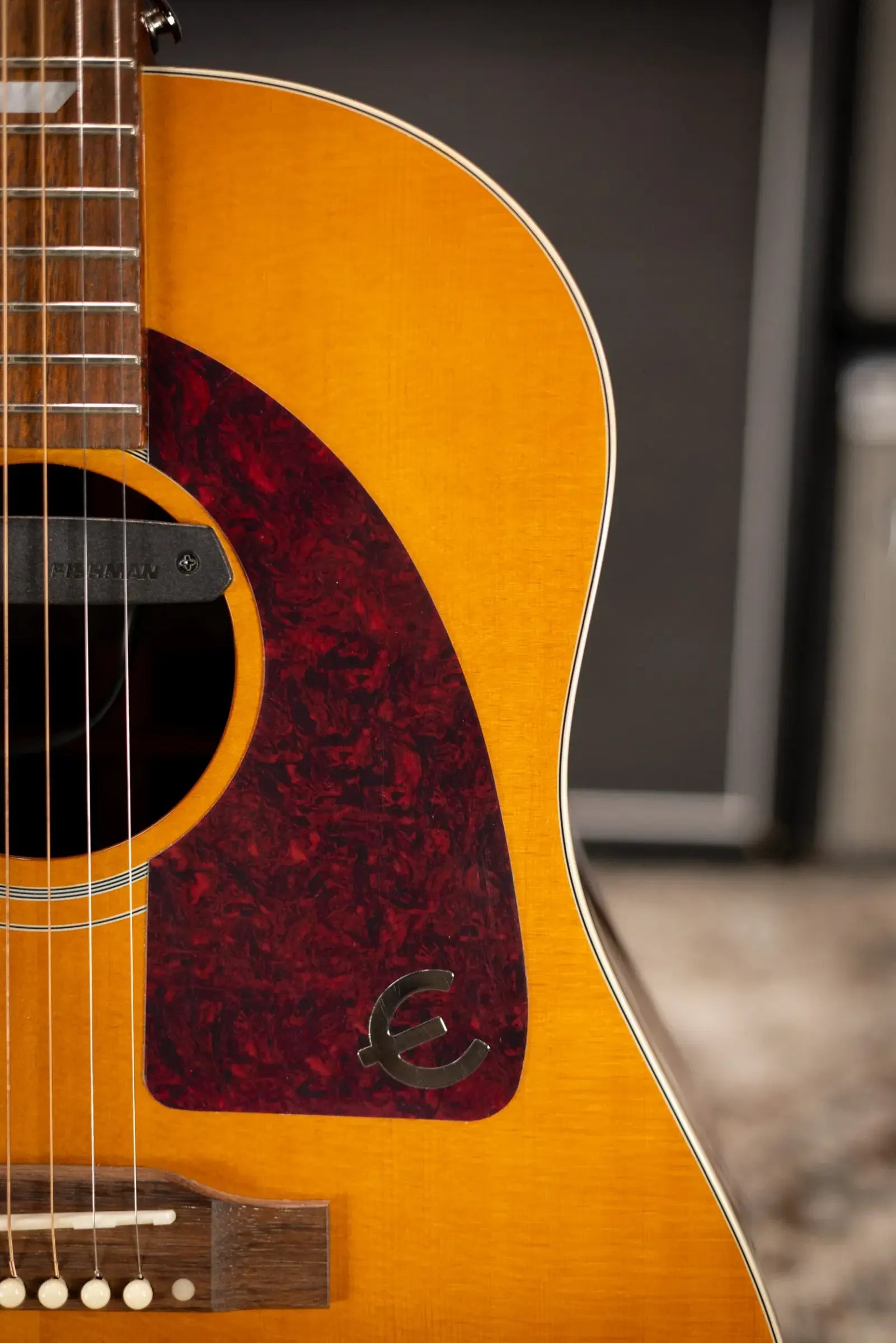Epiphone Masterbilt Texan FT79 Acoustic Guitar with Fishman Pick-up  - Natural with Hardshell  Case - Used