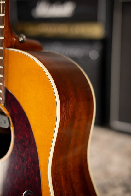 Epiphone Masterbilt Texan FT79 Acoustic Guitar with Fishman Pick-up  - Natural with Hardshell  Case - Used
