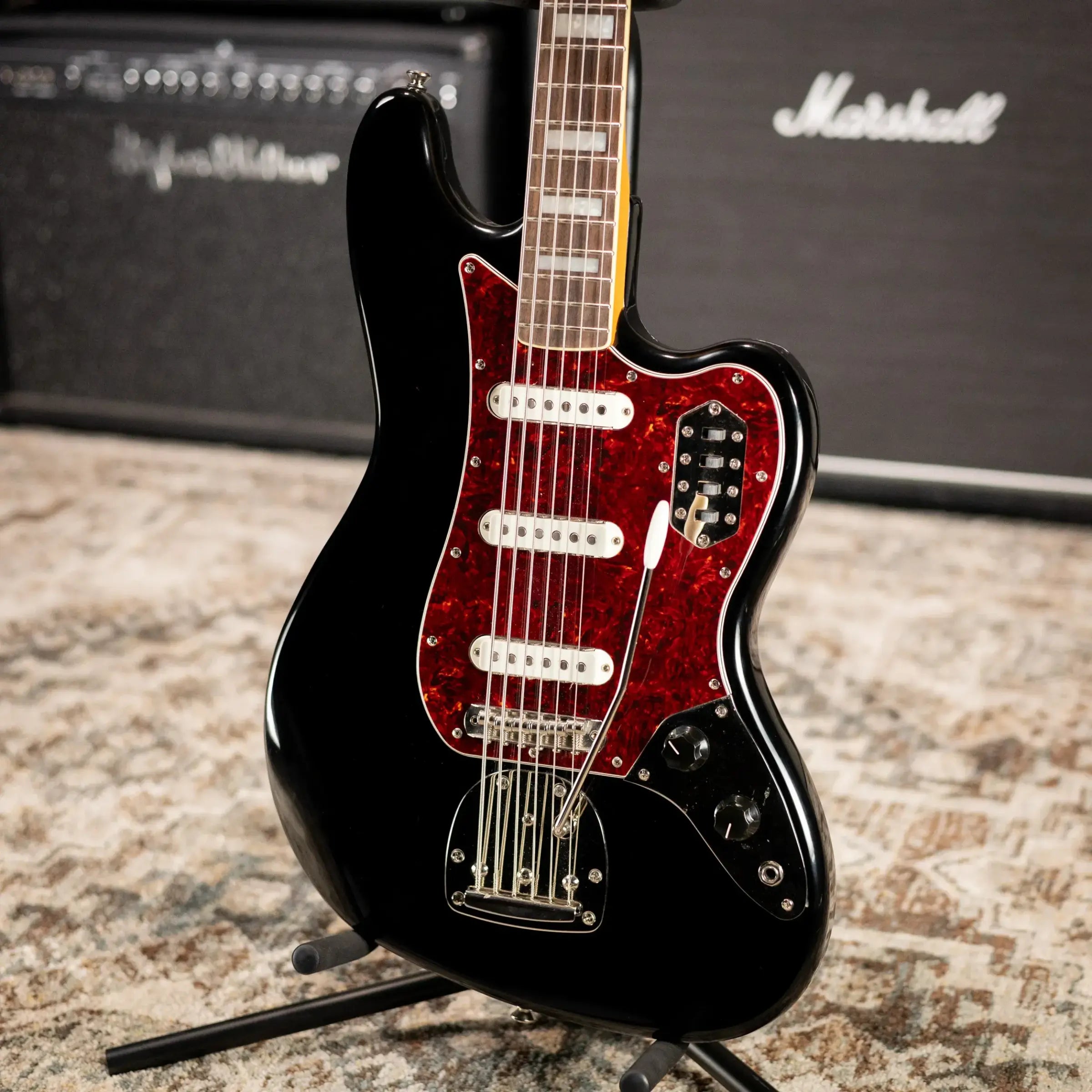Squier Bass VI - Black - Used