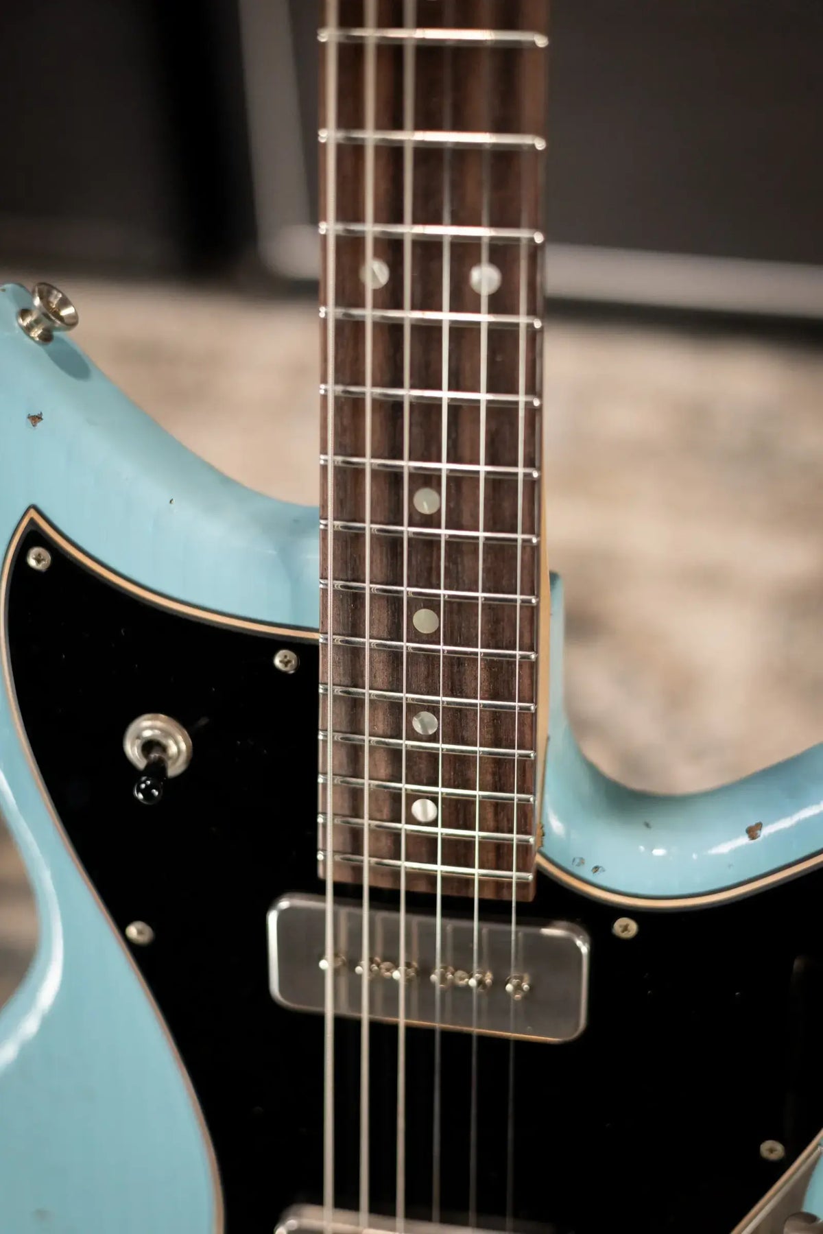 Novo Limited Serus J Electric Guitar - Daphne Blue over '64 3-Tone Burst with Gig Bag
