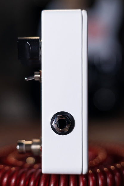 JHS 3 Series Distortion Effects Pedal