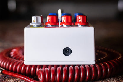 JHS Colour Box V2 - DI Box/Preamp Guitar Pedal