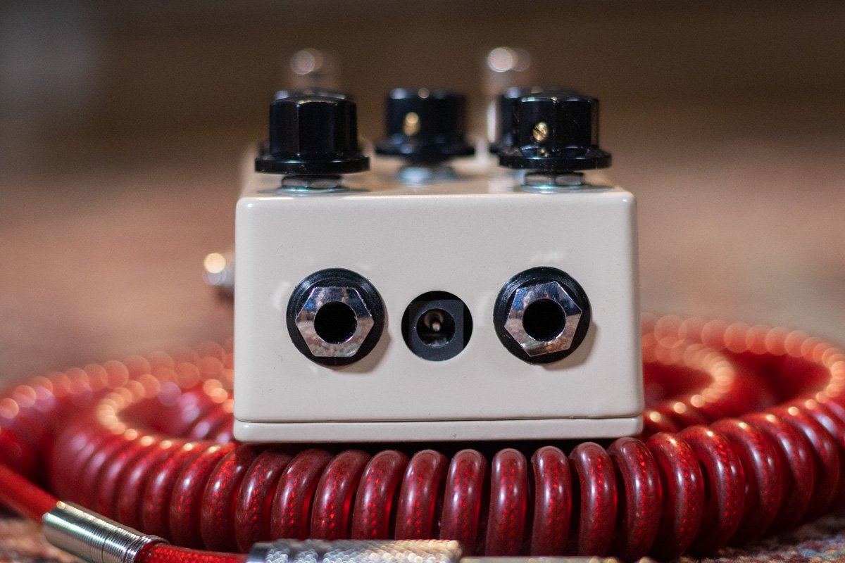 JHS Kodiak Tremolo Guitar Effects Pedal w/Tap Pedal