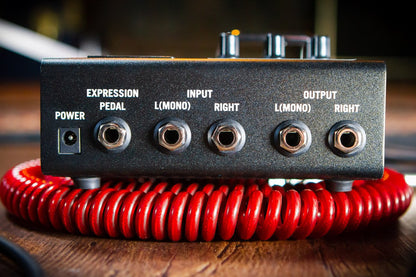Line 6 M5 Floorboard Multi-Effects Stompbox Modeler