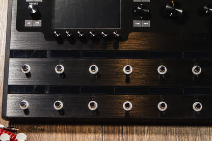 Line 6 Helix Floorboard Multi-Effects Processor