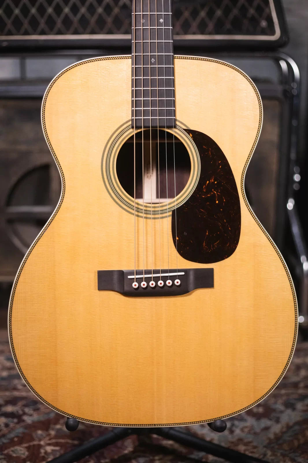 Martin 000-28 Acoustic Guitar - Natural with Hardshell Case