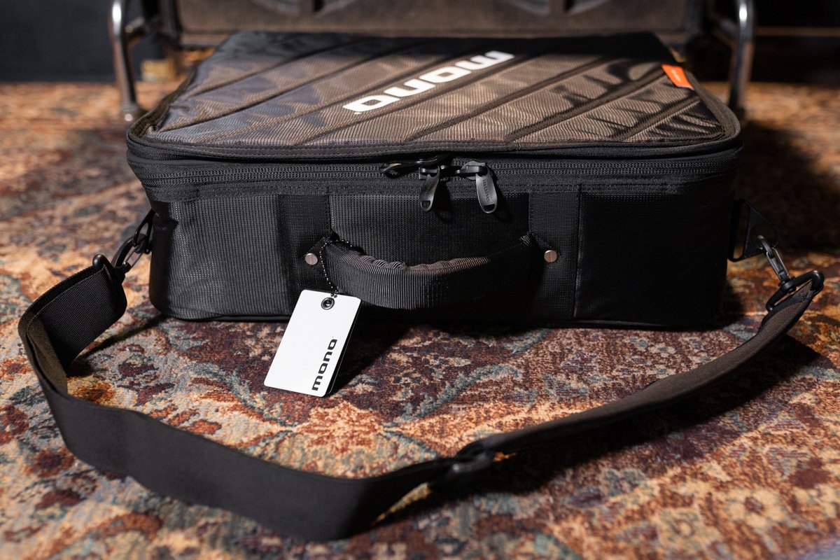 MONO Club Accessory Case 2.0 - Black