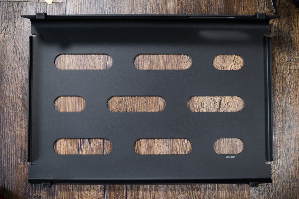 mono pedalboard small black haggertys 4