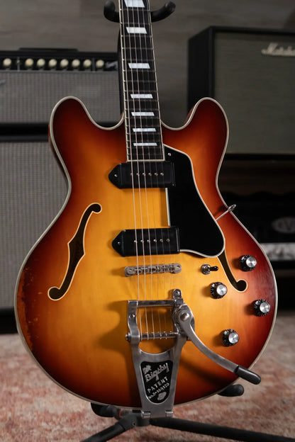 Eastman T64/V-GB Antique Goldburst with Bigsby and Hardshell Case