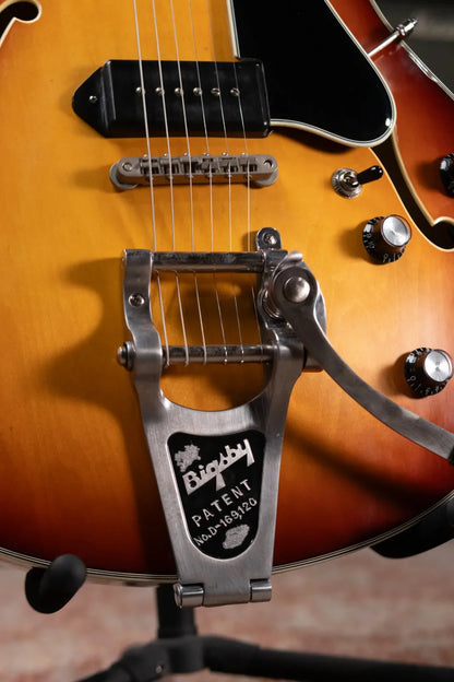 Eastman T64/V-GB Antique Goldburst with Bigsby and Hardshell Case