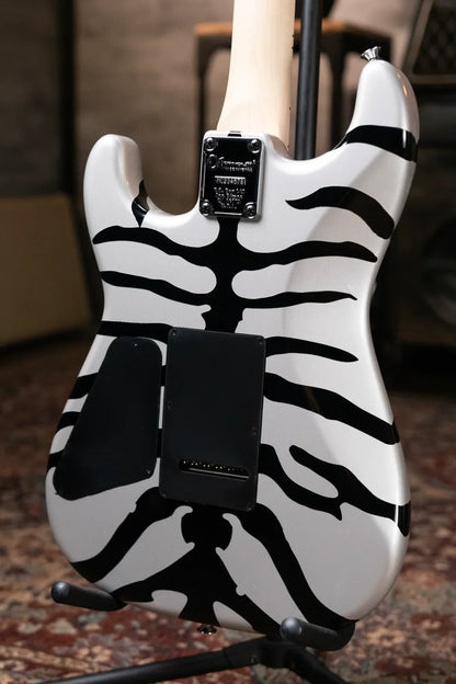 Charvel Super-Stock SD1 H 2PT Maple Fingerboard - Silver Bengal