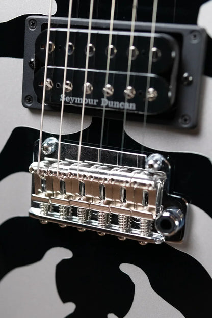 Charvel Super-Stock SD1 H 2PT Maple Fingerboard - Silver Bengal