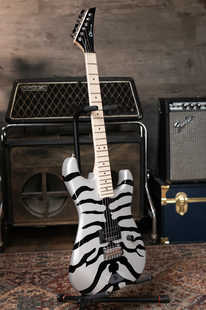 new 6 8 lbs Charvel Super Stock SD1 H 2PT Maple Fingerboard Silver Bengal haggertys 14