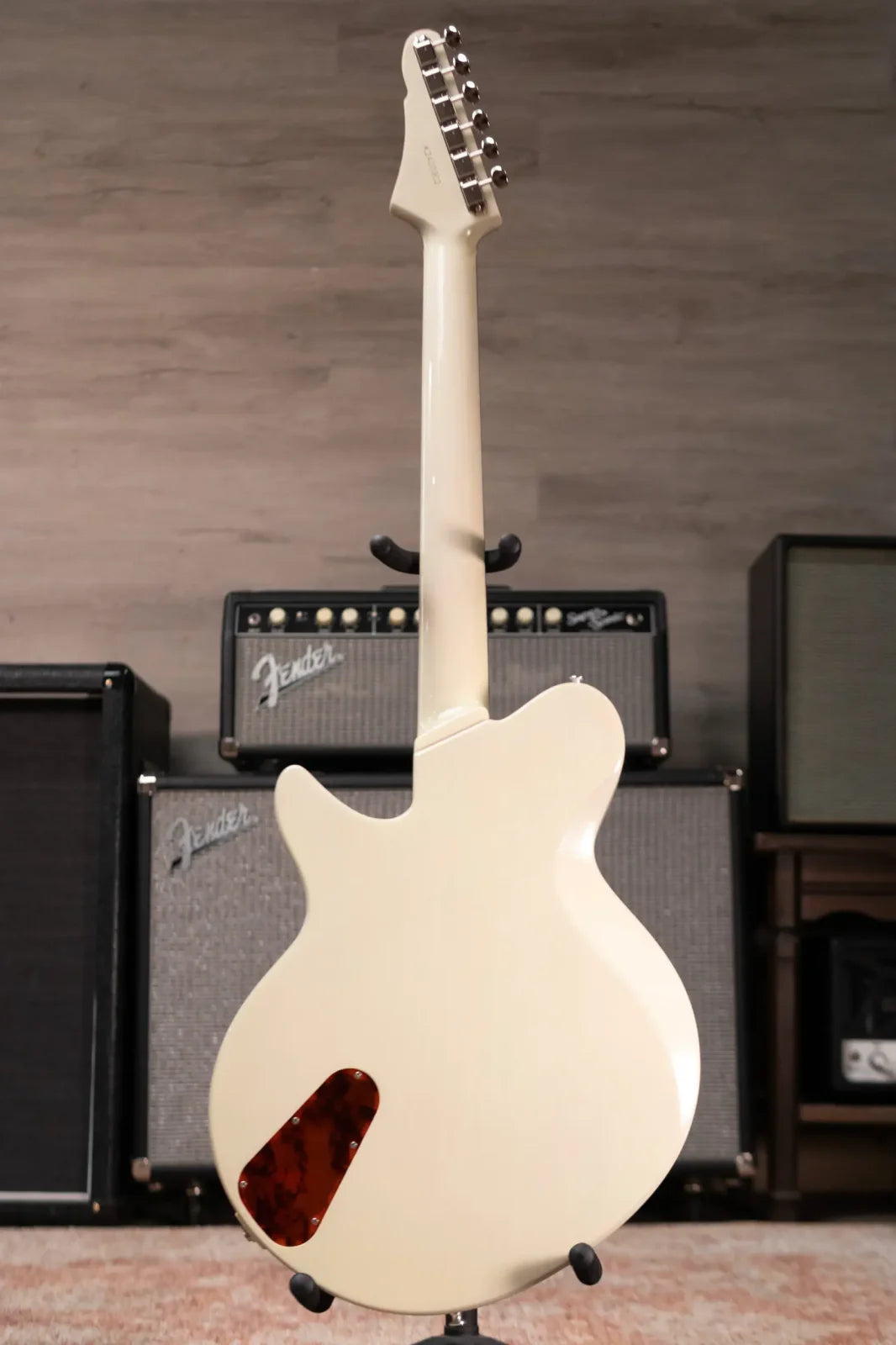 Eastman Juliet - Pomona Blonde with Soft Case