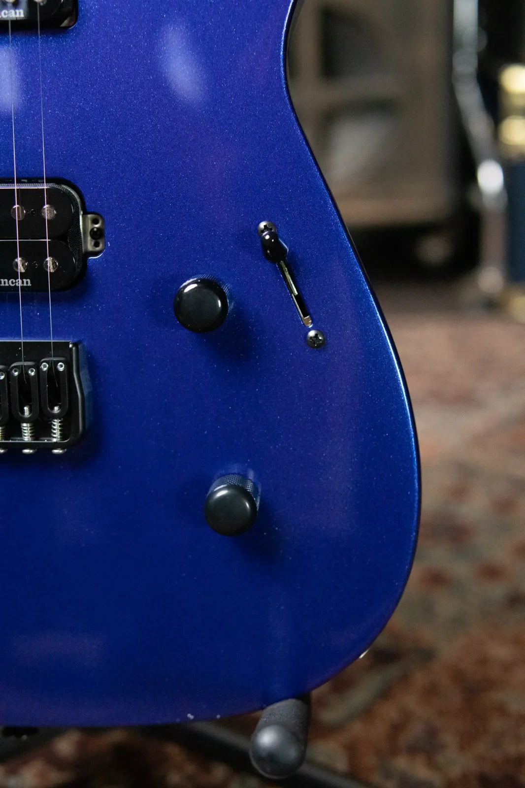 Jackson American Series Virtuoso HT, Streaked Ebony Fingerboard - Mystic Blue with Structured Soft Case - Demo