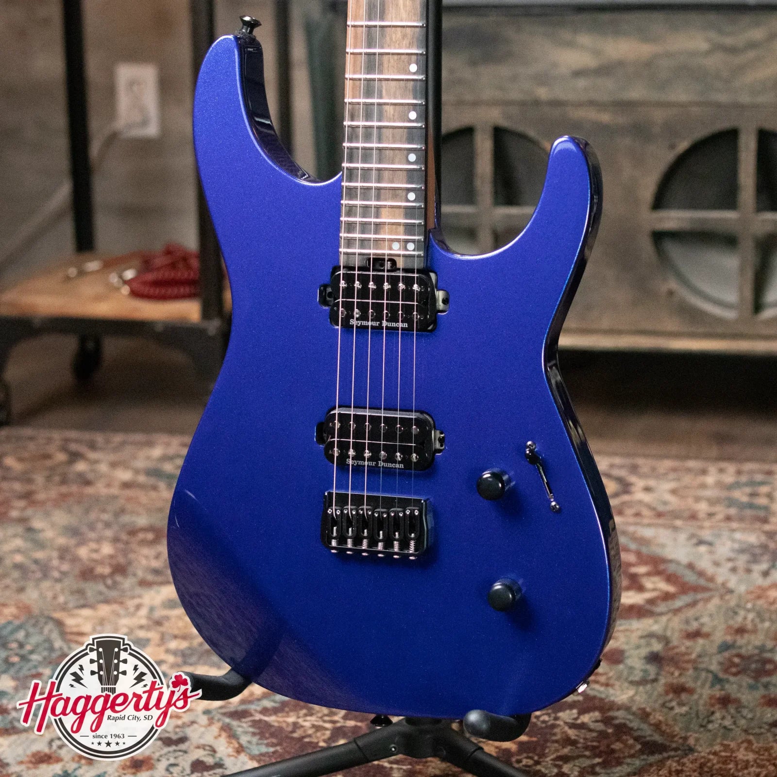 Jackson American Series Virtuoso HT, Streaked Ebony Fingerboard - Mystic Blue with Structured Soft Case