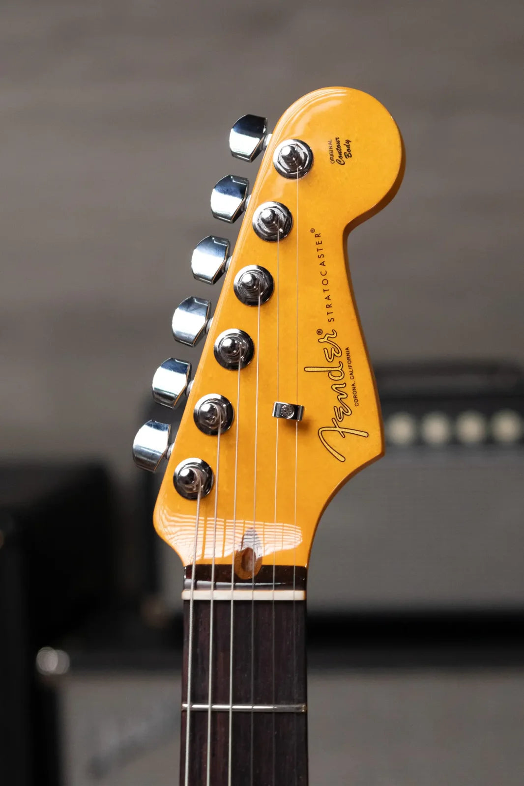 Fender American Professional II Stratocaster Thinline - Transparent Daphne Blue with Hardshell Case