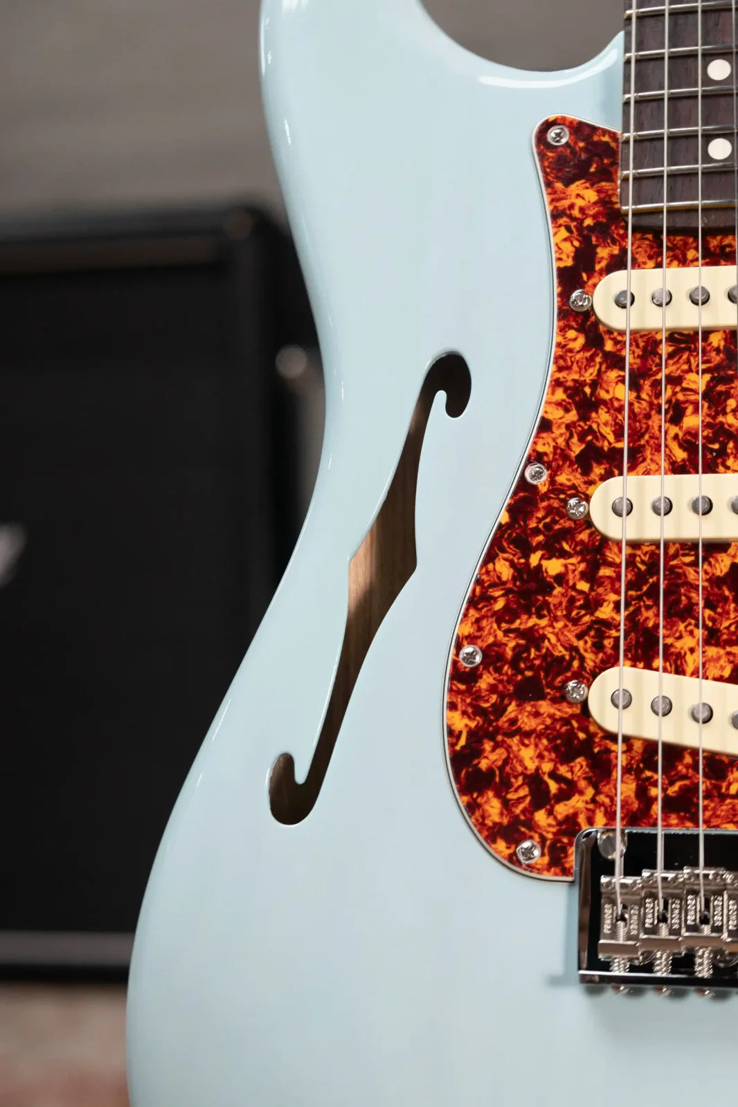 Fender American Professional II Stratocaster Thinline - Transparent Daphne Blue with Hardshell Case