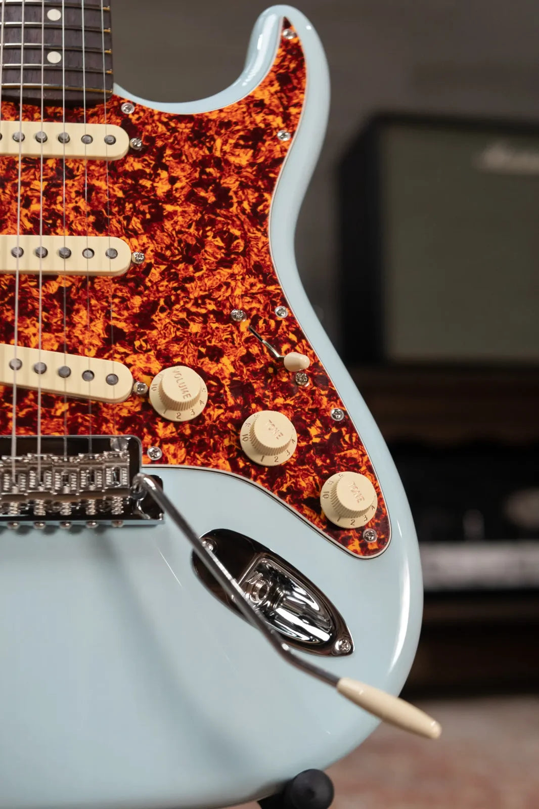 new 7.6 lb Fender American Professional II Stratocaster Thinline Transparent Daphne Blue with Hardshell Case haggertys 14