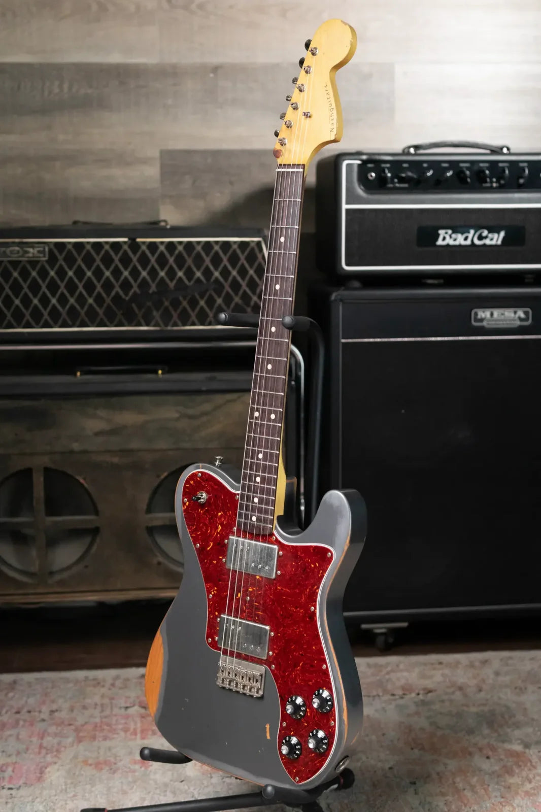 Nash T-72DLX - Medium Aged Charcoal Frost Metallic with Hardshell Case