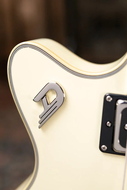 Duesenberg Starplayer TV Fullerton - White with Hardshell Case