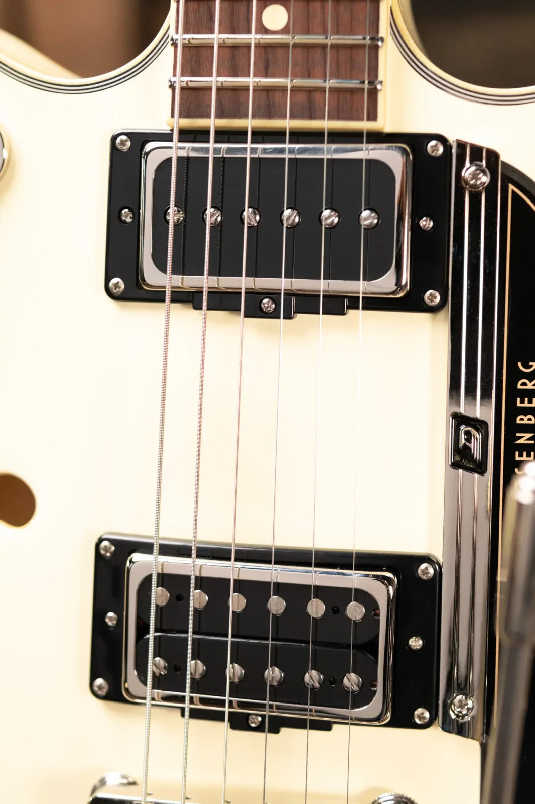 Duesenberg Starplayer TV Fullerton - White with Hardshell Case