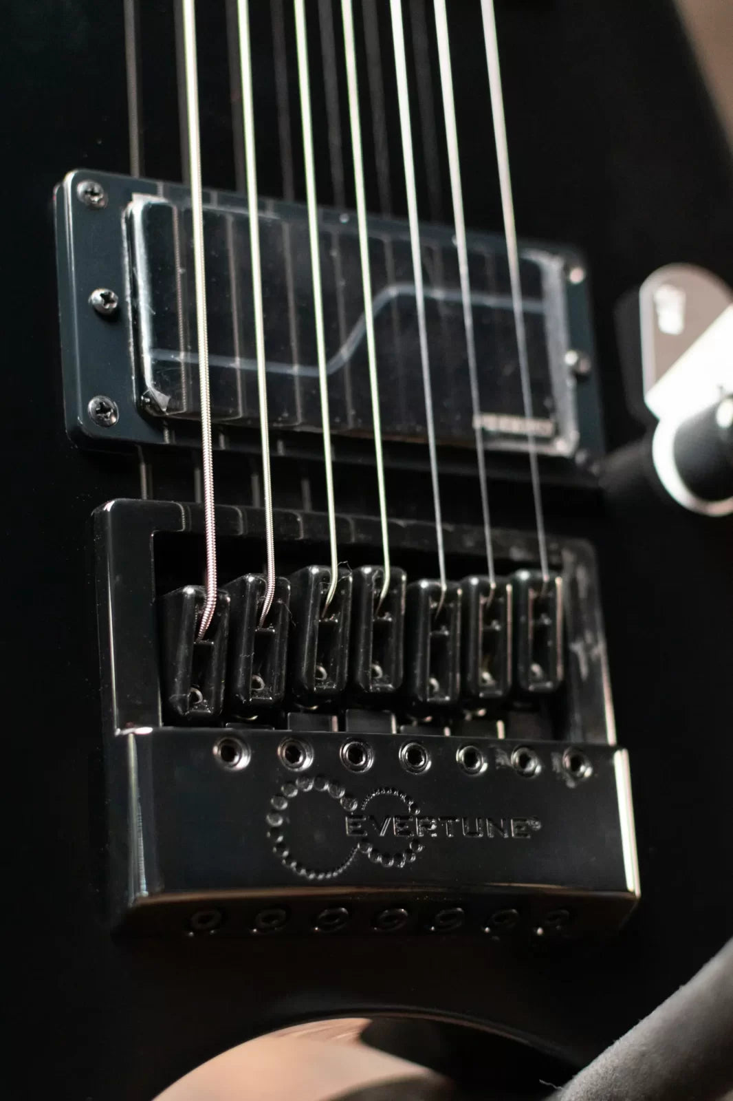 ESP LTD Arrow-1007B Evertune Baritone 7-String Electric Guitar - Black