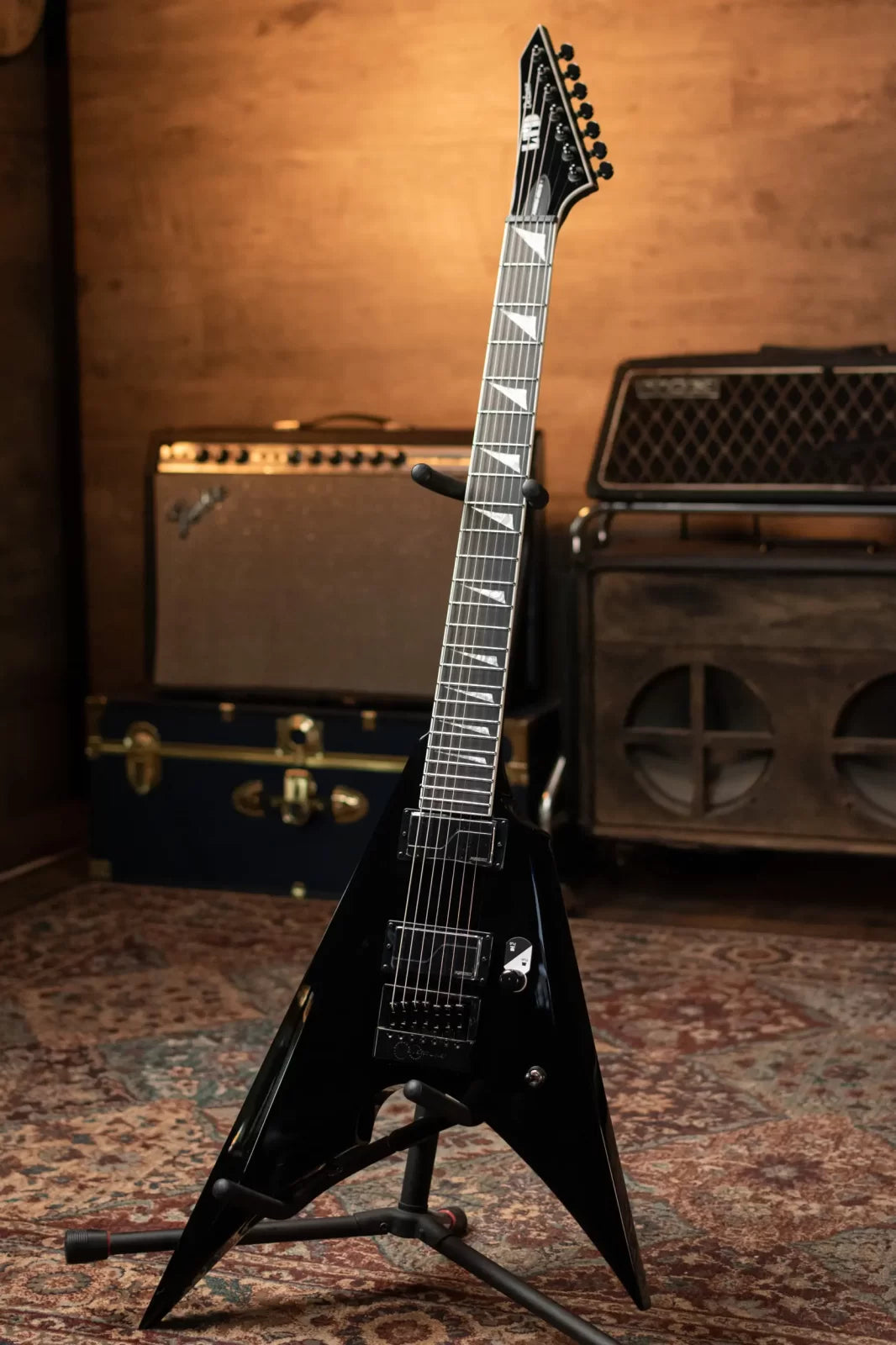 ESP LTD Arrow-1007B Evertune Baritone 7-String Electric Guitar - Black