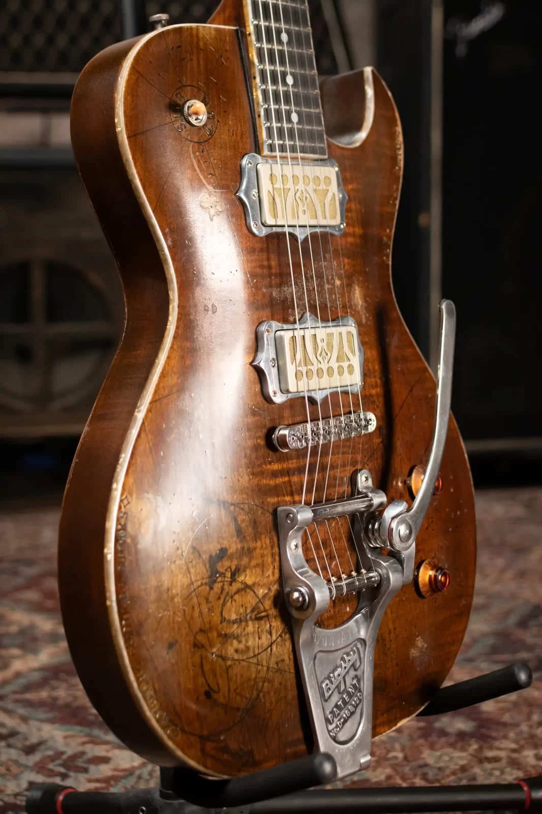 Maybach Convair Masterbuilt Industrial B7 - Aged (Artwork) with Hardshell Case