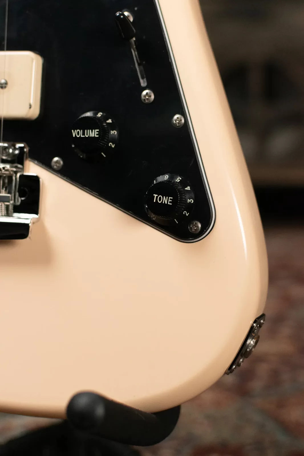 Sterling by Music Man Albert Lee P90 AL40P - Vintage Cream