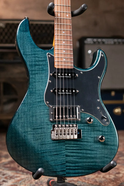 Yamaha Pacifica 612 Electric Guitar Limited Edition - Indigo Blue - Floor Model