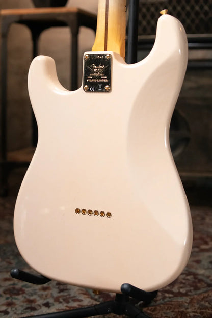 Fender Custom Shop Limited Edition 1954 Hardtail Stratocaster DLX Closet Classic - Aged Shell Pink with Hardshell Case