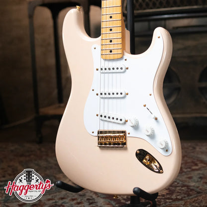 Fender Custom Shop Limited Edition 1954 Hardtail Stratocaster DLX Closet Classic - Aged Shell Pink with Hardshell Case