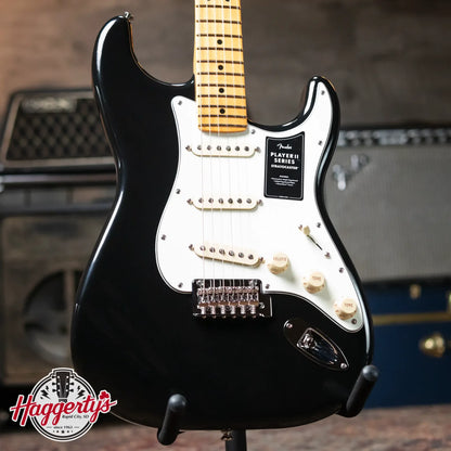 Fender Player II Stratocaster, Maple Fingerboard - Black