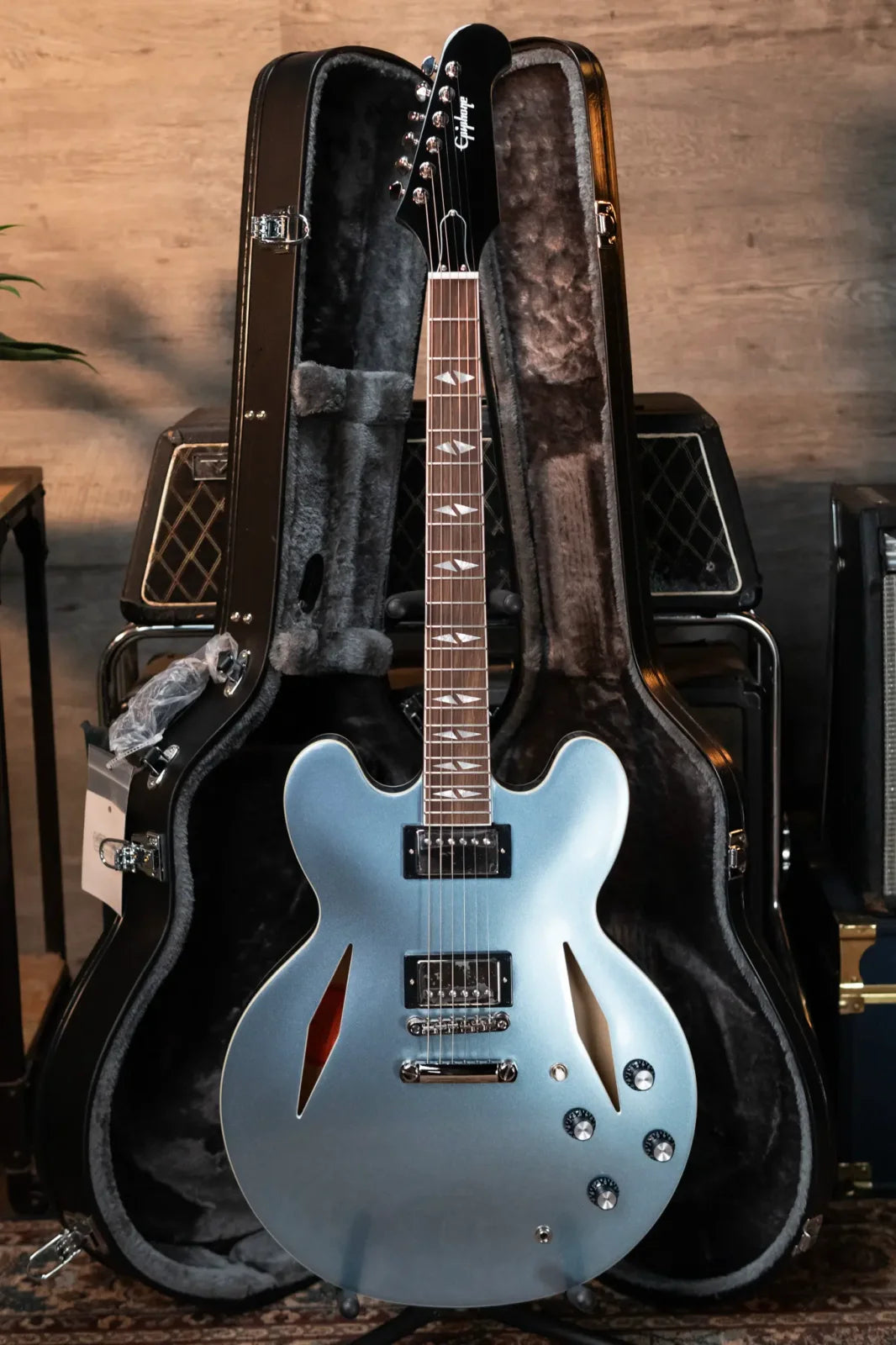 Epiphone Dave Grohl DG-335 Semi-Hollow - Pelham Blue with Hardshell Case
