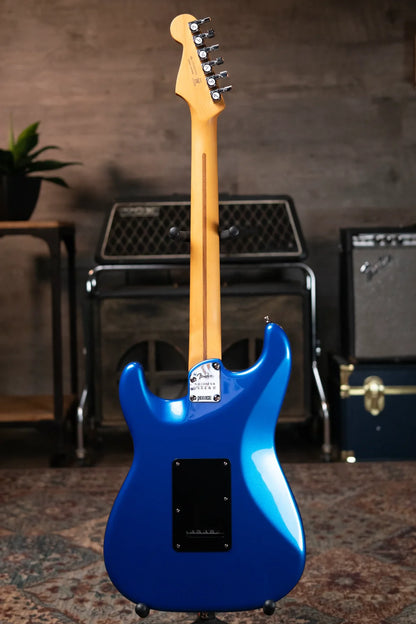 Fender American Ultra II Stratocaster - Noble Blue