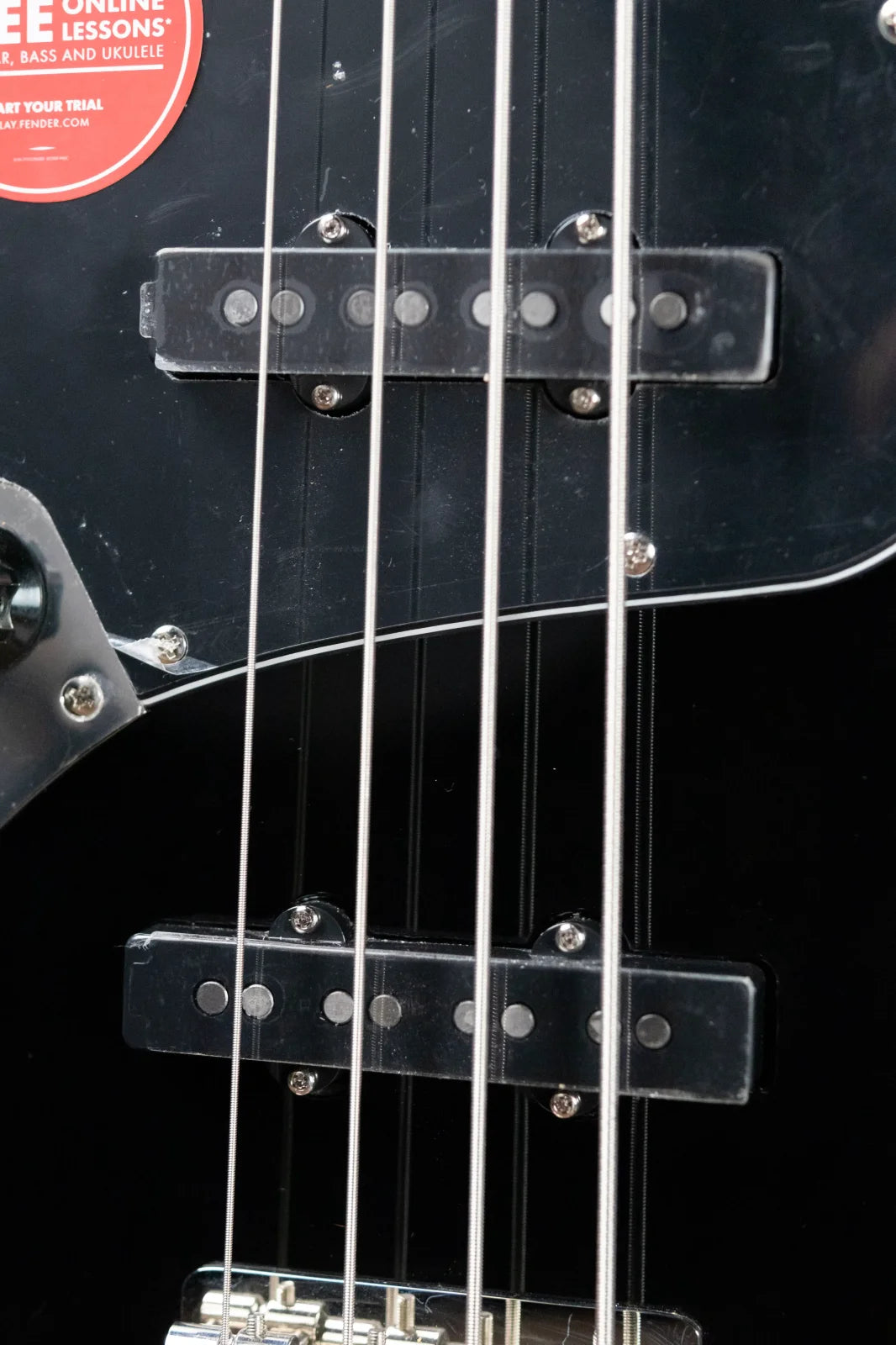 Squier Classic Vibe '70s Jazz Bass Left-Handed, Maple Fingerboard - Black
