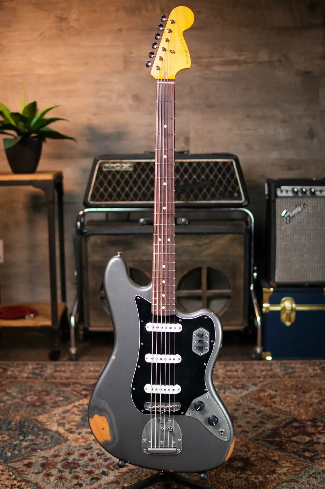 (RTO) Nash B-6 6-String Bass - Charcoal with Hardshell Case