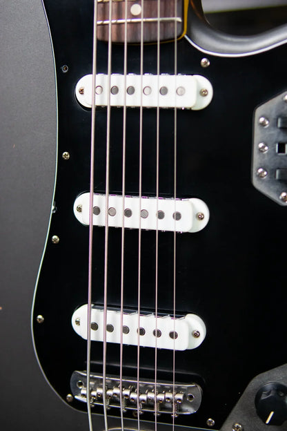 (RTO) Nash B-6 6-String Bass - Charcoal with Hardshell Case