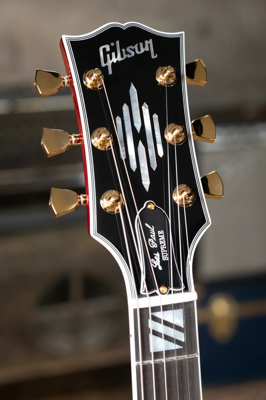 Gibson Les Paul Modern Supreme - Wine Red with Hardshell Case