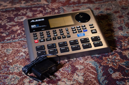 Alesis SR-18 Drum Machine