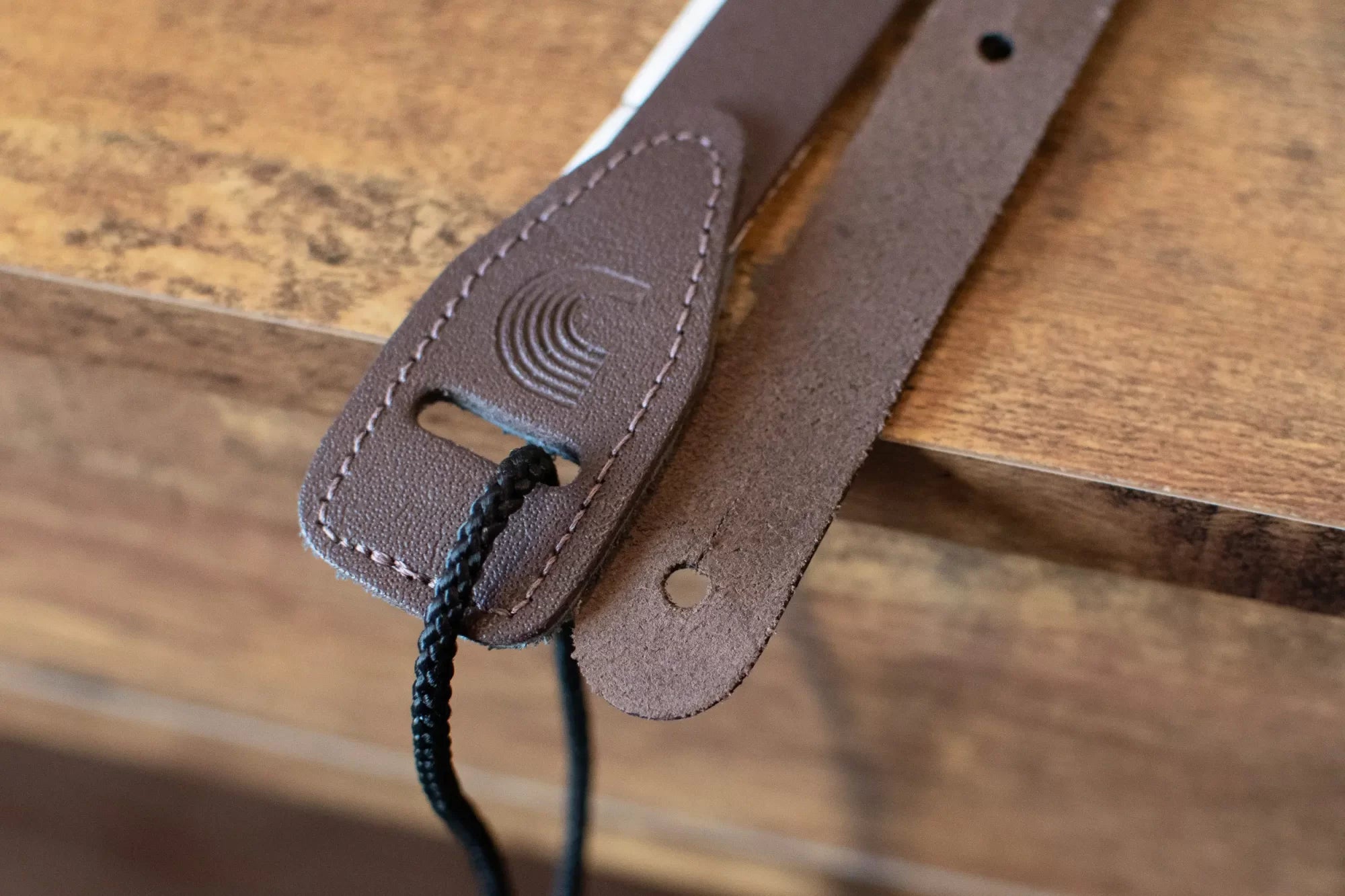 new D Addario Leather Mandolin Strap Brown haggertys 5