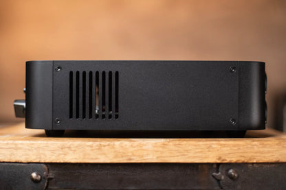 Darkglass Limited Edition Microtubes 900v2, Euryale