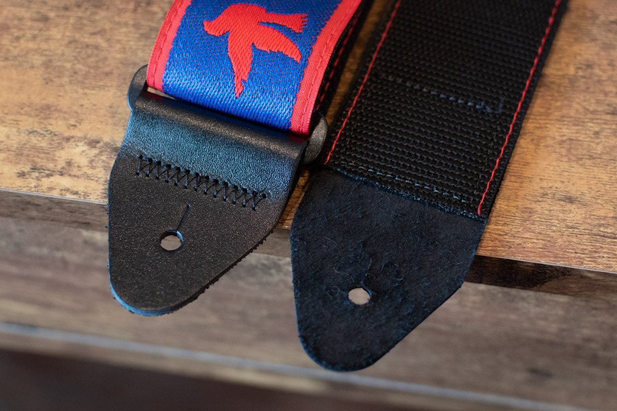 Ernie Ball P04698 Red and Blue Peace Love Dove Jacquard Guitar Strap
