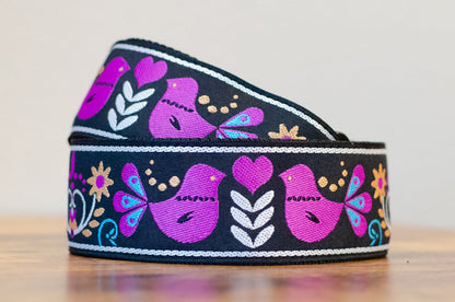 Ernie Ball P05331 Purple Bird Lupin Jacquard Guitar Strap