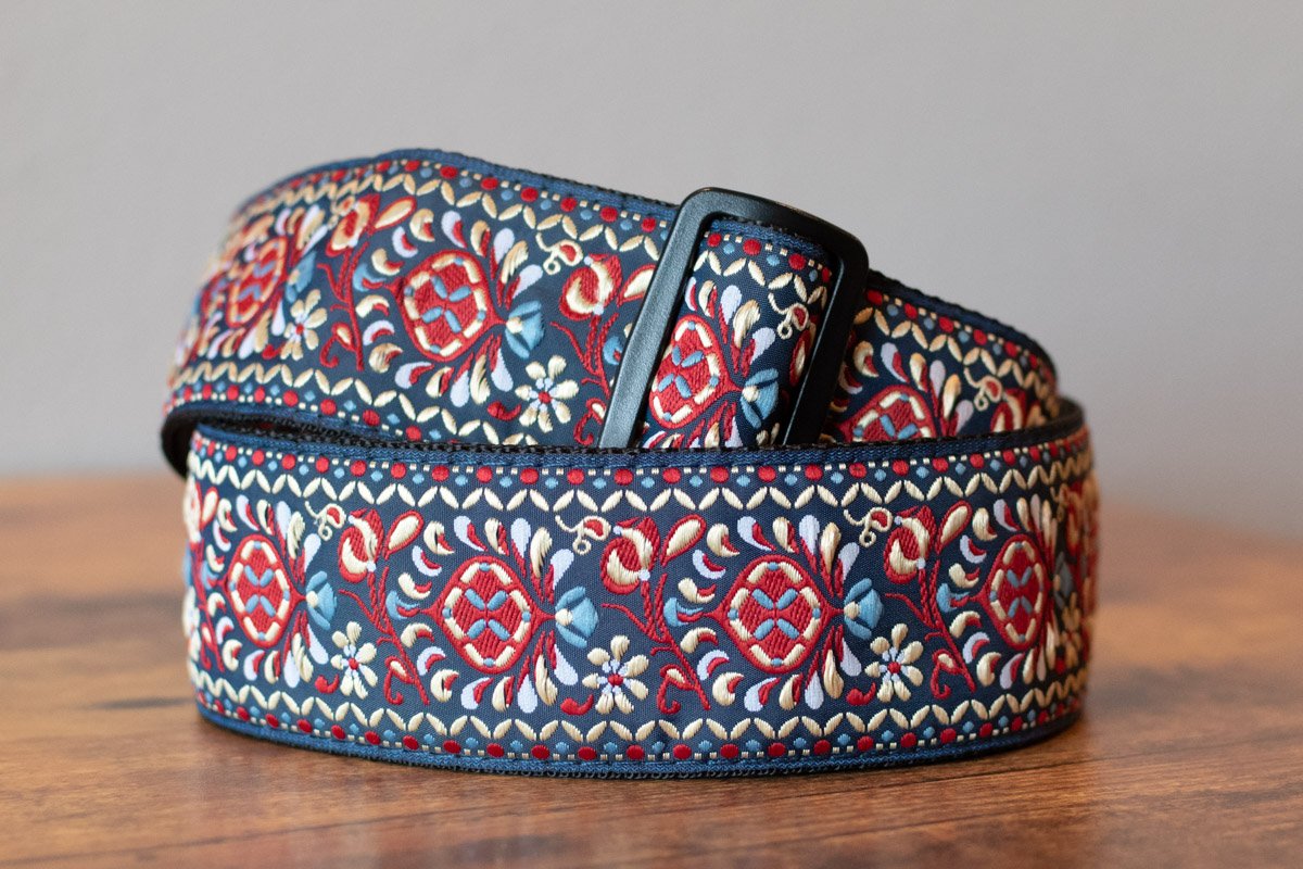 Ernie Ball Royal Bloom Jacquard Guitar Strap