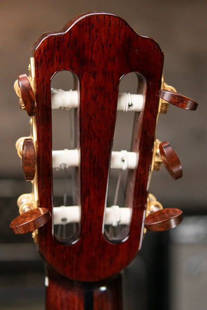 Eastman Cabaret-JB John Buscarino Classical Guitar with Hardshell Case