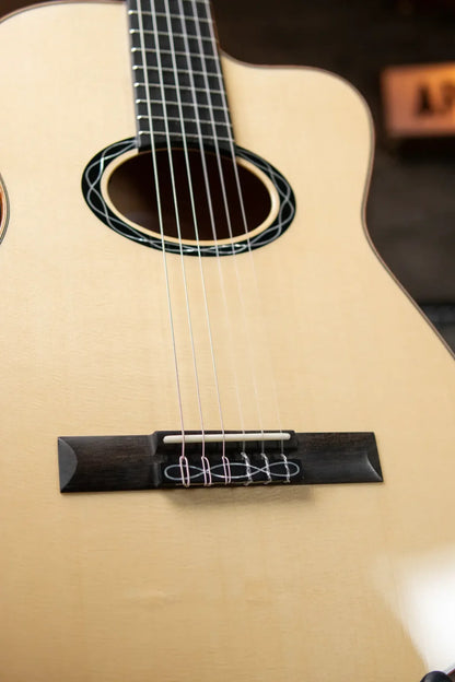 Eastman Cabaret-JB John Buscarino Classical Guitar with Hardshell Case