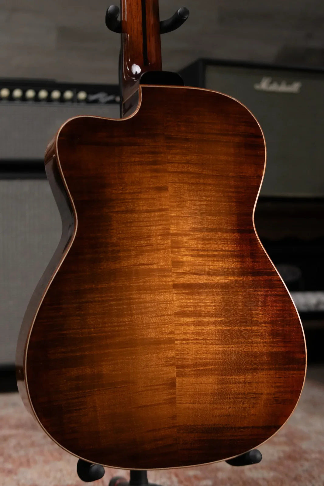 Eastman Cabaret-JB John Buscarino Classical Guitar with Hardshell Case